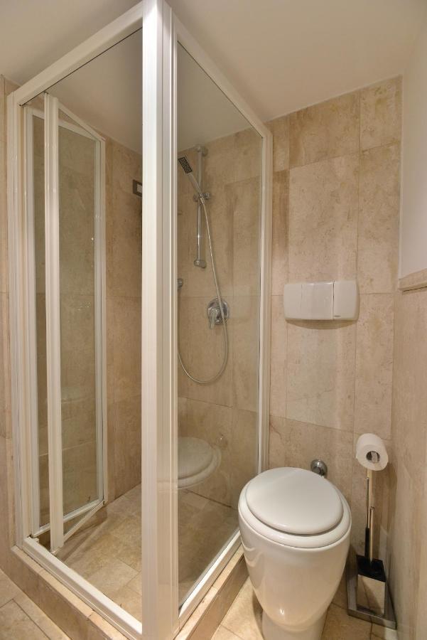 קליארי Izzhome City Center Cozy מראה חיצוני תמונה